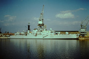 https://i.postimg.cc/WhwLD39W/HMS-Sheffield-D-80-1980-2.jpg