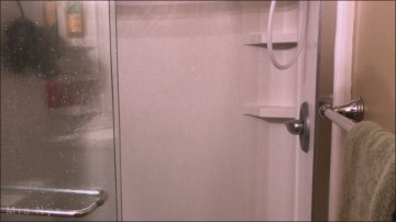 [Image: Voyeur36255101349.jpg]