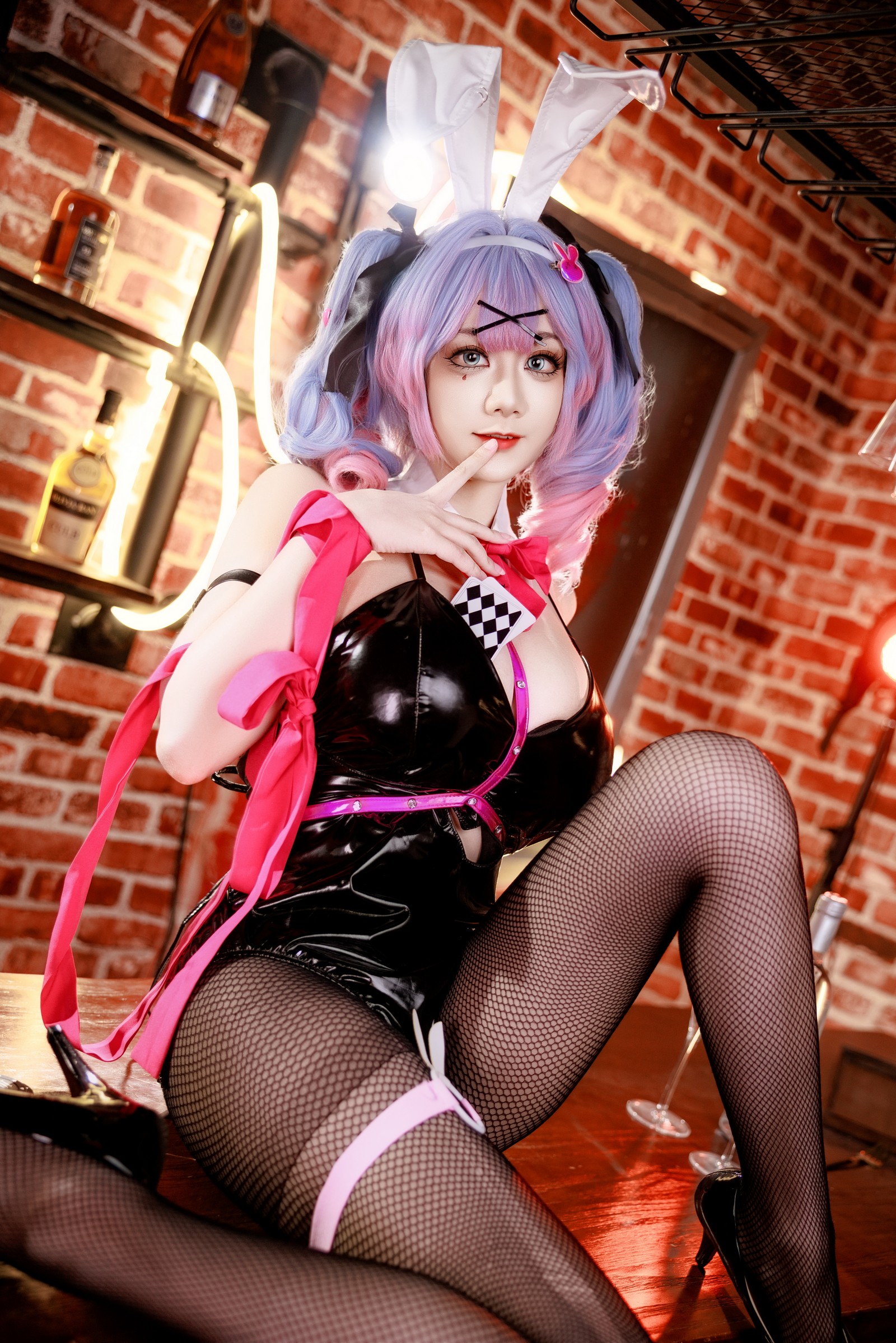 阿雪雪写真初音未来兔子洞Cosplay（105P+1V / 1.63G）VOCALOID主题写真插图5