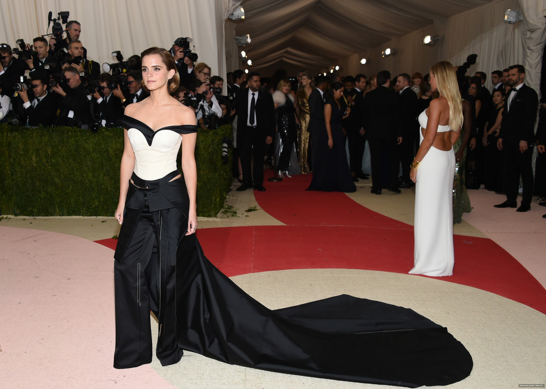 emmawatson-updates.com (281)