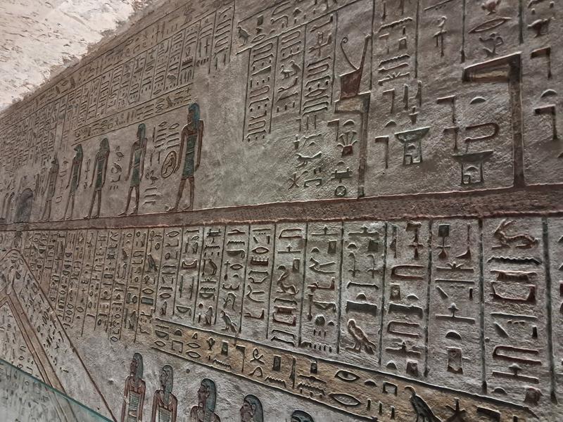 Al fin, Egipto. - Blogs de Egipto - Llegada a Luxor: Valle de los Reyes, templos y palacios (4)