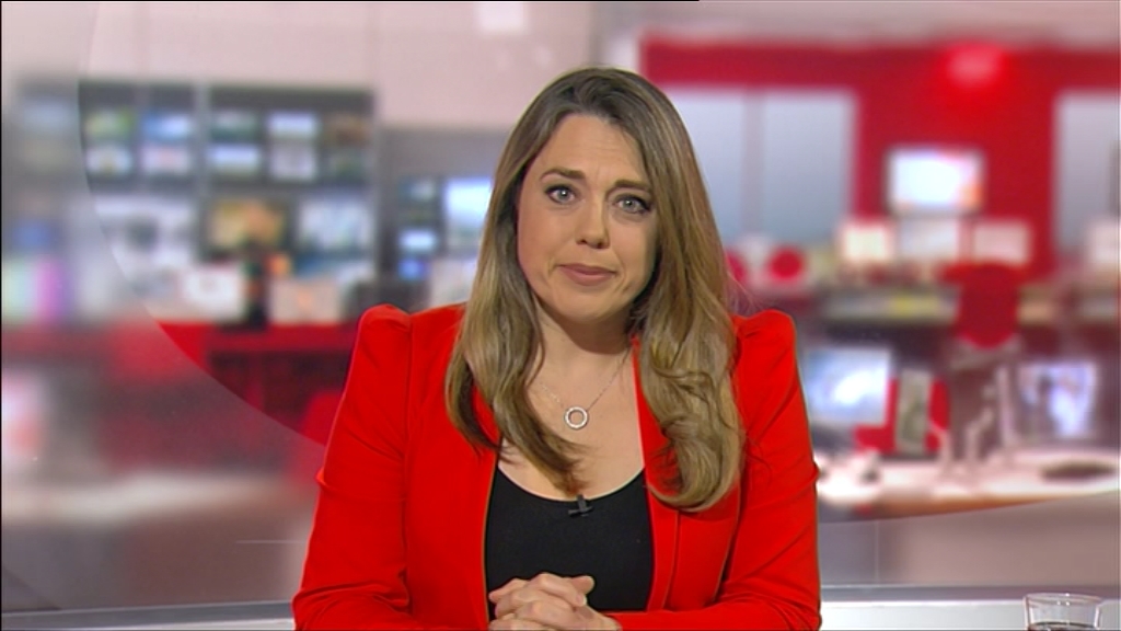 01.27 - 18.30.00 - This Is BBC One HD. Please switch over to BBC One.ts_snapshot_08.07.729