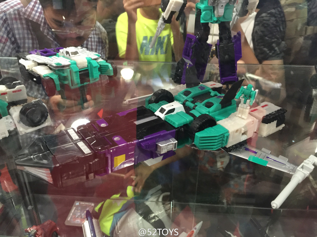 CybertronCon-Booth-003-3