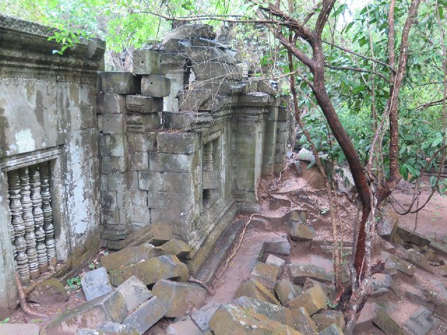 Día 4 -  Llegada a Camboya con visita a Beng Mealea - TAILANDIA Y CAMBOYA POR MENOS DE 1000€, VIAJE MARCA DE LA CASA (7)