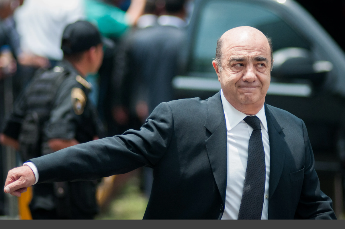 UIF va contra Murillo Karam