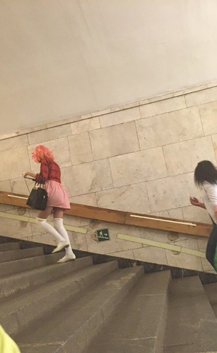 Вот такие забавных людей можно встретить в метро