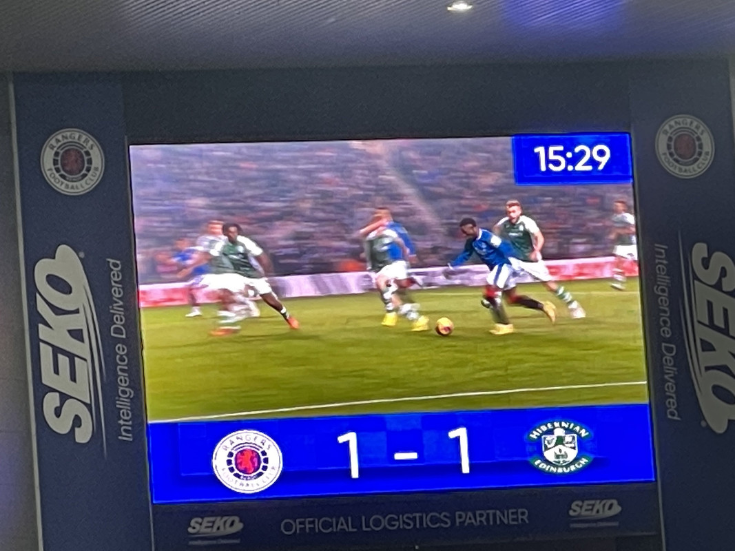 Official Random pictures form the Hibs game