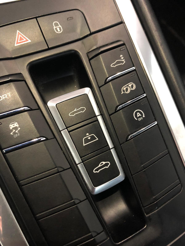 E7942E13-1328-447E-855F-338A9E96EAE4