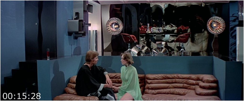 Logans-Run-1976-FHDMastered-Hevc1080p-Blu-Ray-English-CZ-PHDTeam.jpg