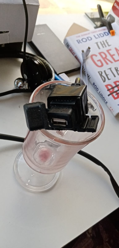 USB