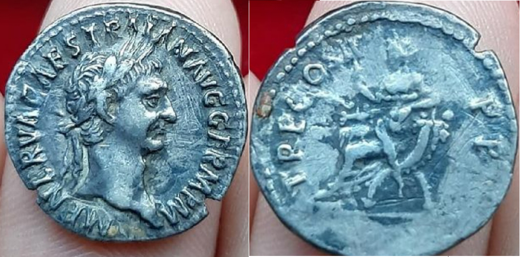 Denario de Trajano. TR P COS II P P. Iustitia o Concordia sedente a izq. 1