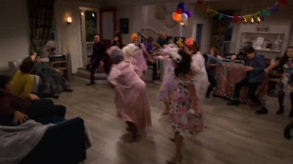 [Image: 02ymednbo4x0.jpg]