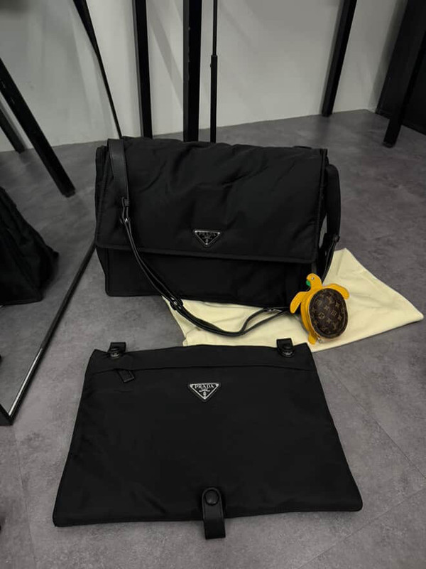 F83B21B4-BC49-4061-9397-28FCB5550782