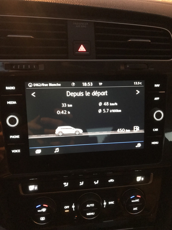 EDF8C78E-12E2-40A3-8197-2EA21E4785CC