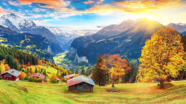 Top Destinations For Solo Travelers In 2025