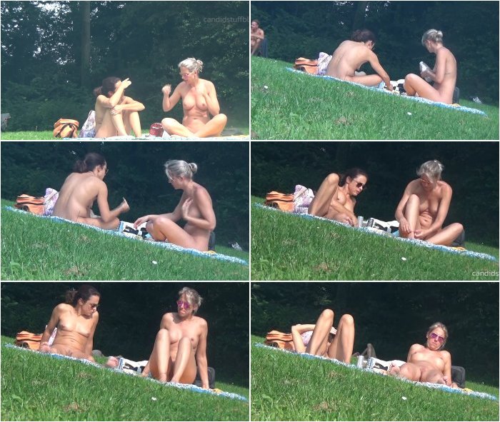 [Image: Nude-duo-in-a-park-3.jpg]