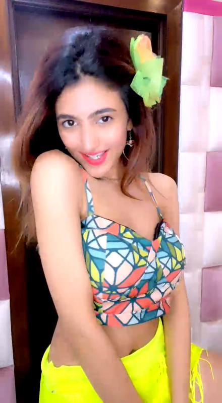 Sniggy Chops Latest Tango Live.mp4_snapshot_20.20_[2021.07.27_09.07.58]