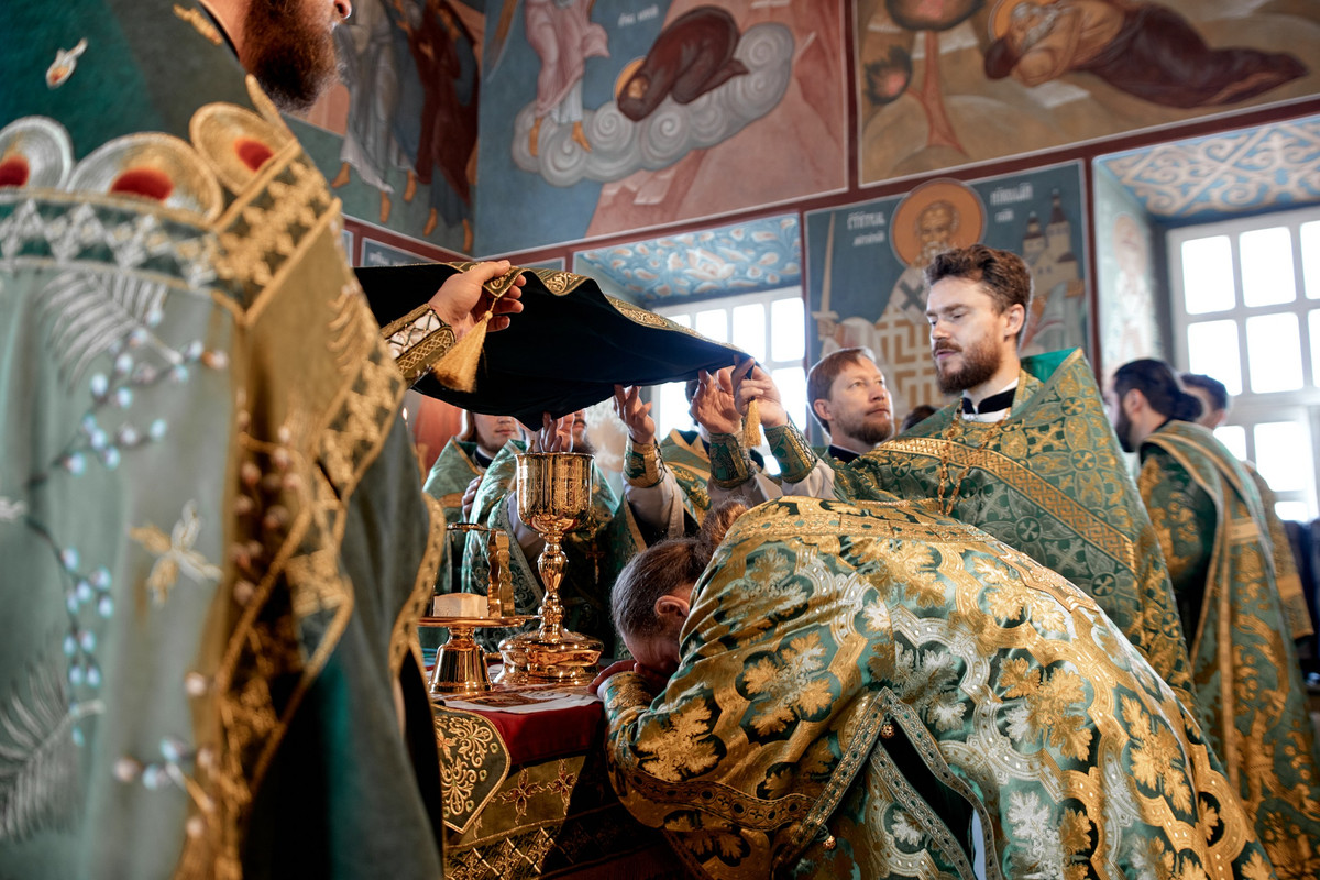 Empty-Name-200-resized