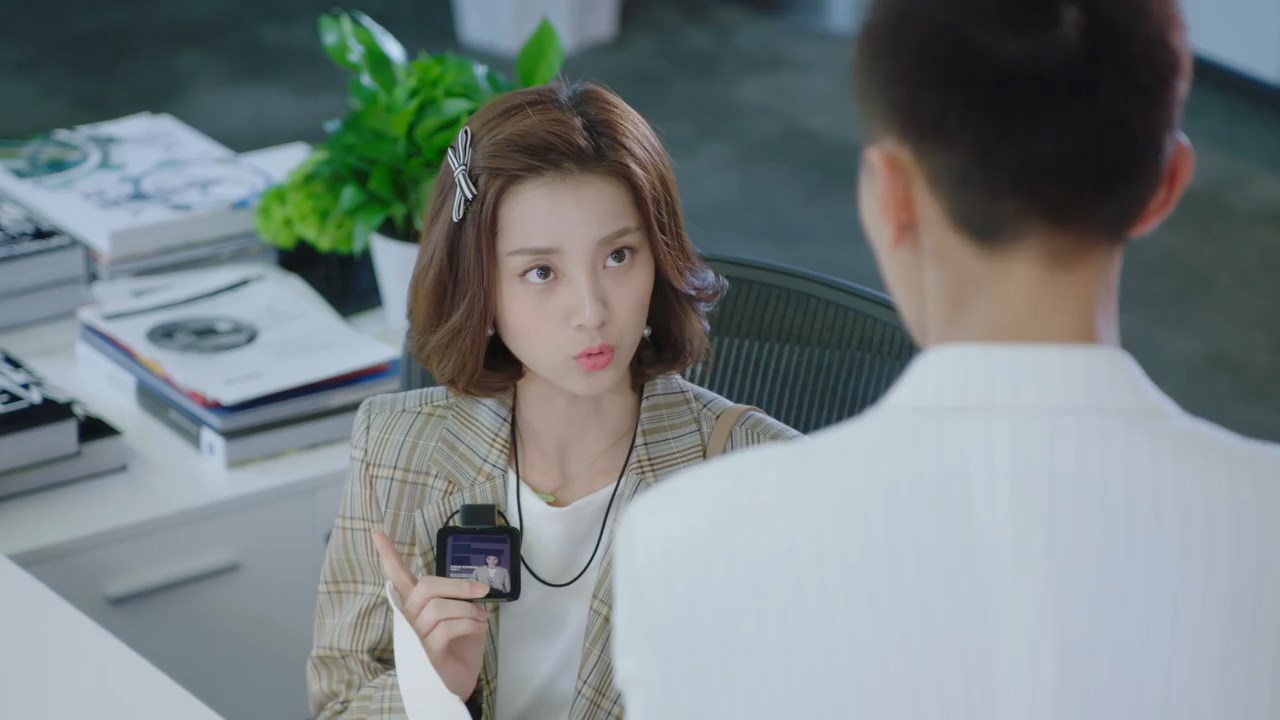 My Girlfriend is an Alien (2019) Season 1 [Hindi + Tamil + Telugu + Chinese] WebRip 480p, 720p - Complete Screenshot