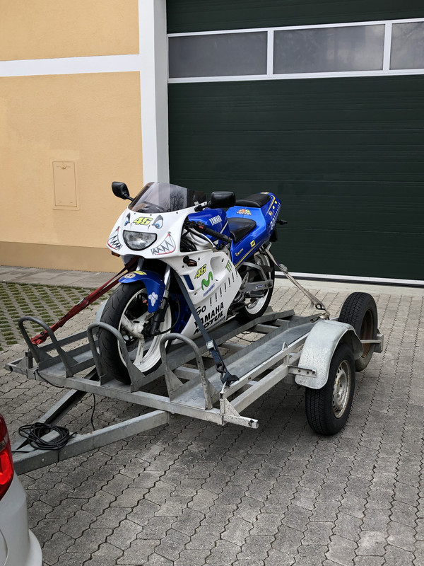 53A8E918-232F-48B6-B91D-E0C68BD73425