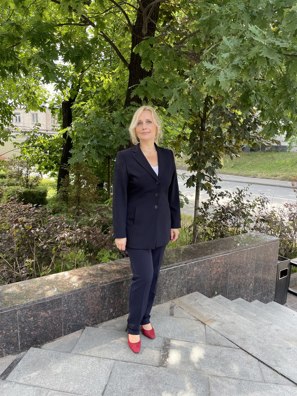 5C52A594-E685-4BA1-8140-53D76795DAA8