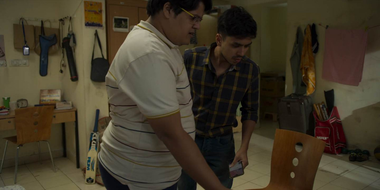 Hostel Daze (2021) Season 2 [Hindi] WebRip 480p, 720p ESub - Complete Screenshot