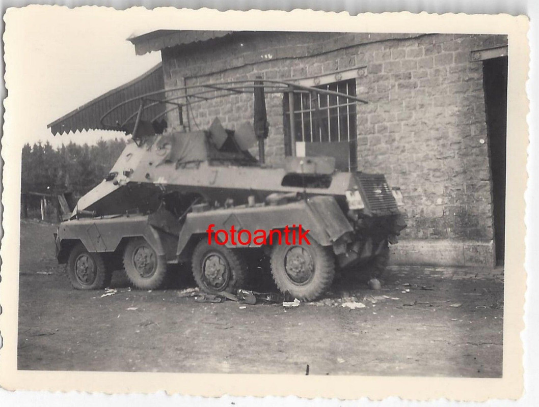 Foto 2 WK, Panzer SdKfz 232, schwere Spähpanzer mit Rahmenantenn