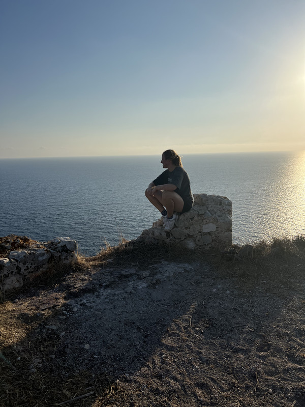 BBD6E82D-892E-46FB-98E3-CC8DC2A6340E