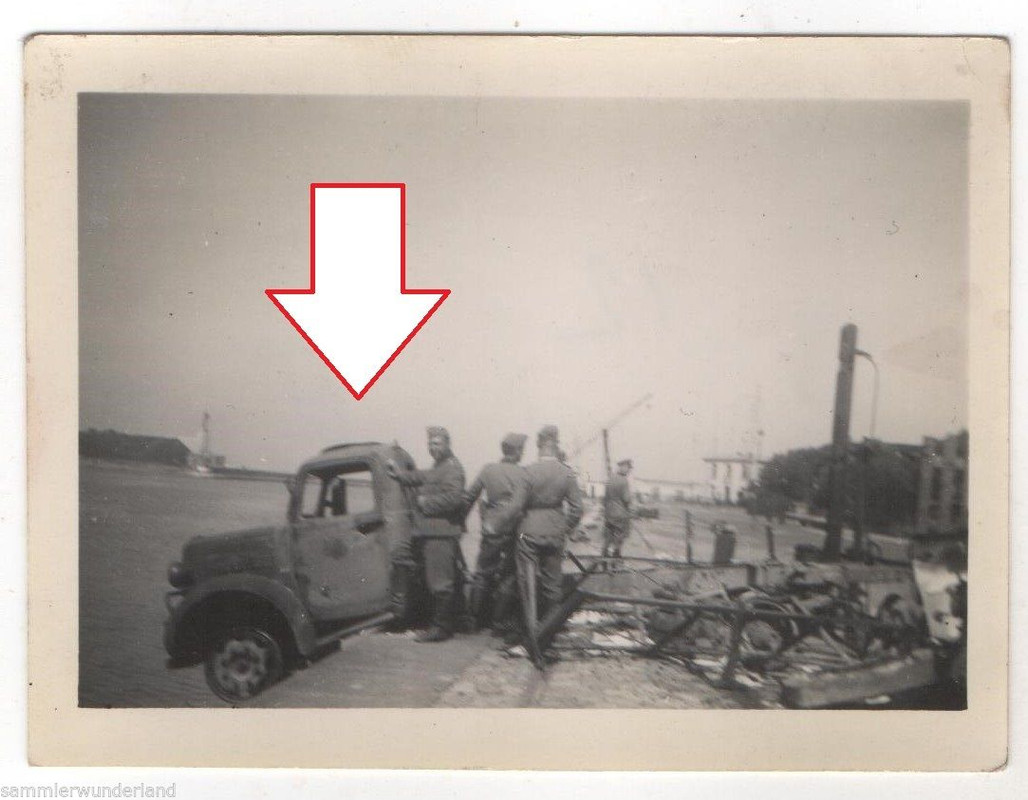 Foto 2.WK WW2 Wehrmacht in Holland zerstörtes Fa