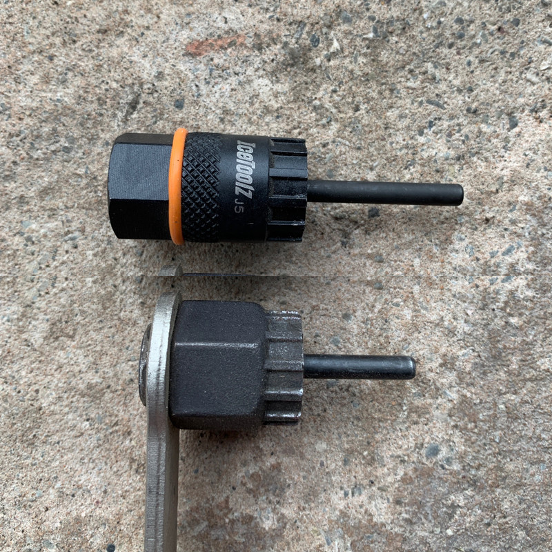 First time installing SRAM xD Cassette on a new xD Freehub any grease