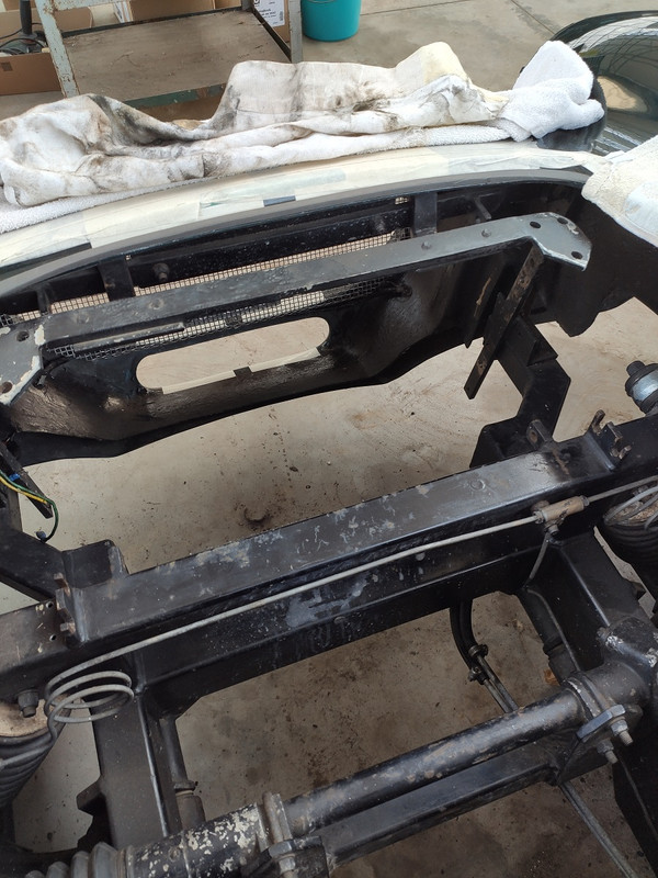 radiator support as-is (7)