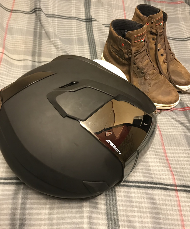 8F73AFB0-1F1F-4BD0-8685-F2907C8F0FFB