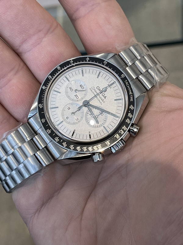 4242FE05-20D4-4A3A-8D14-D8514F4F5699