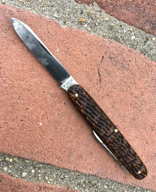 CC161D14-C8A0-45F6-93B7-157D31C8832B