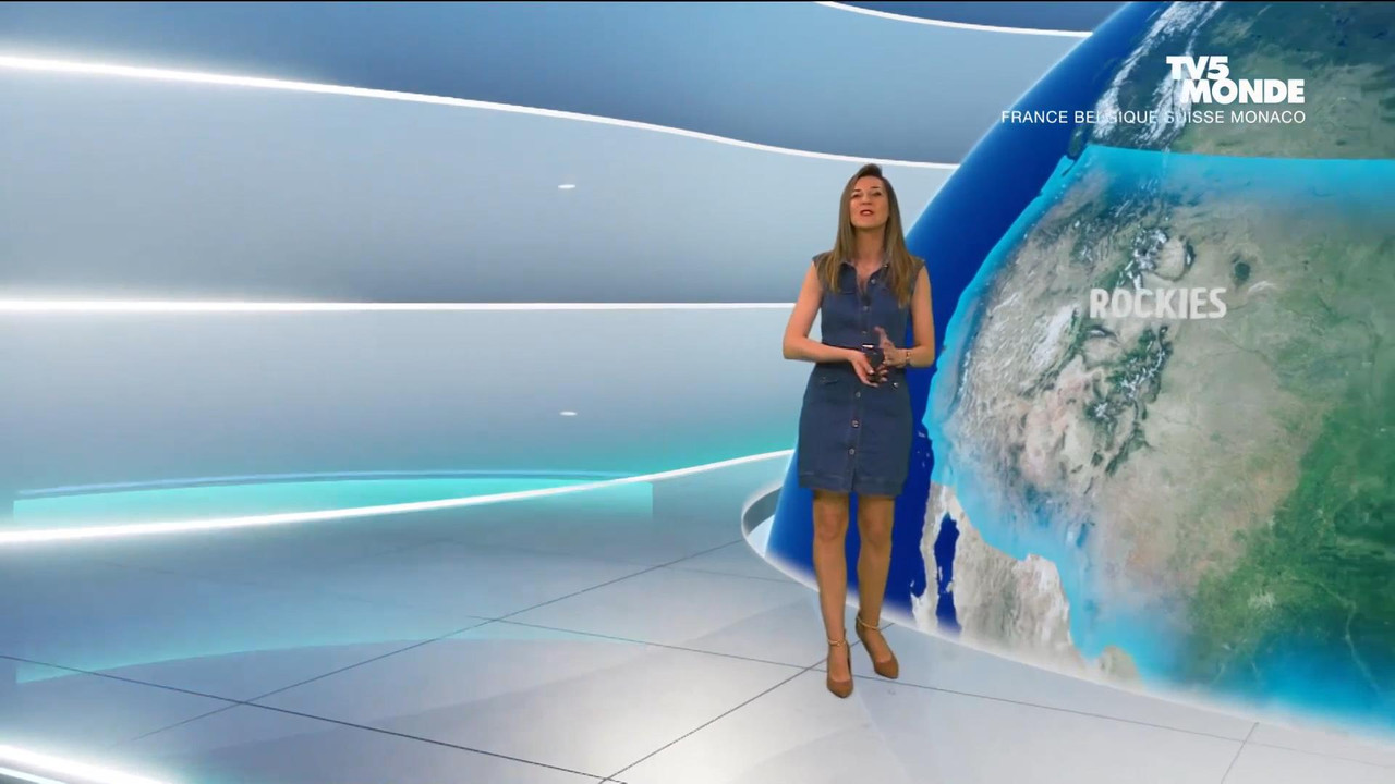 Daniela Prepeliuc TV5 220422.mp4_snapshot_00.15_[2022.04.22_18.38.21]