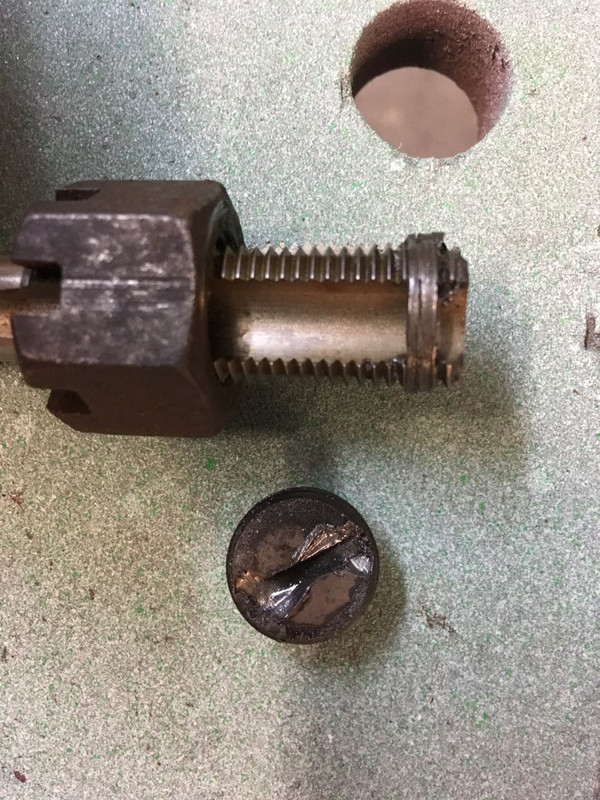 T100 sludge trap plug and tap