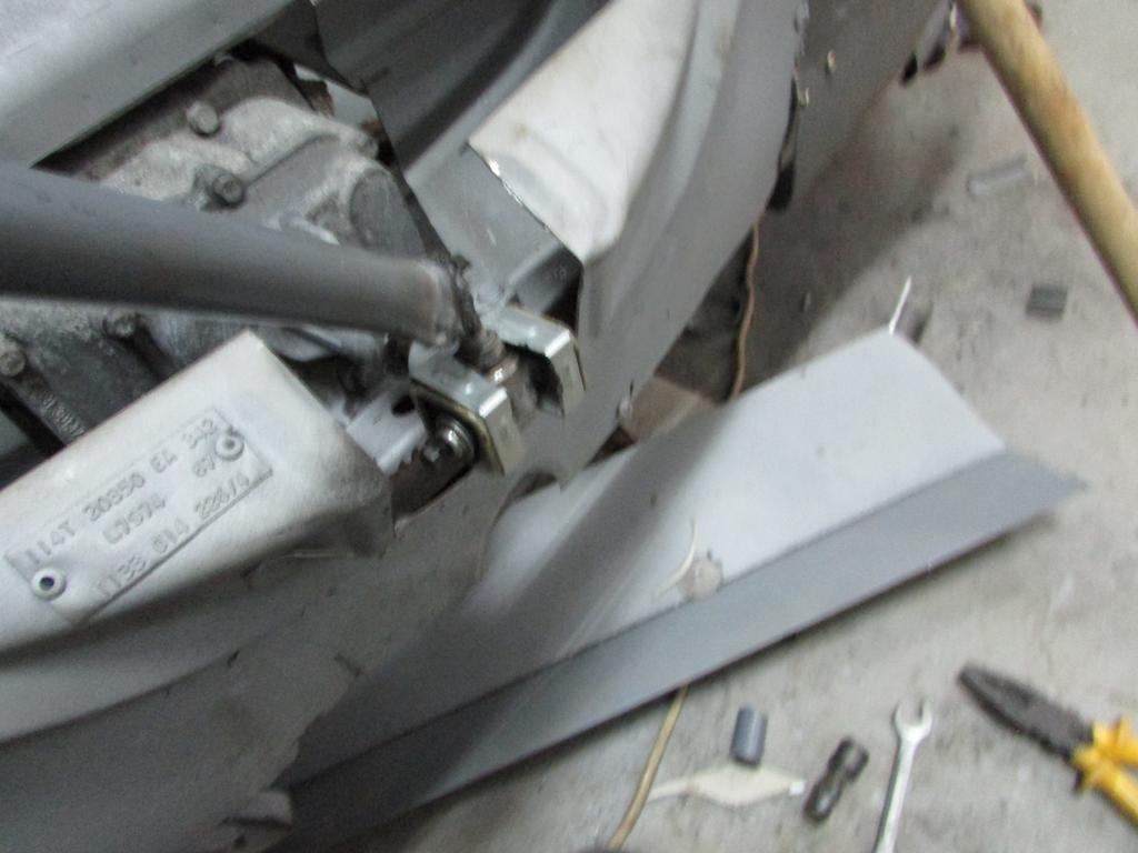 Gear system & peddles (12)