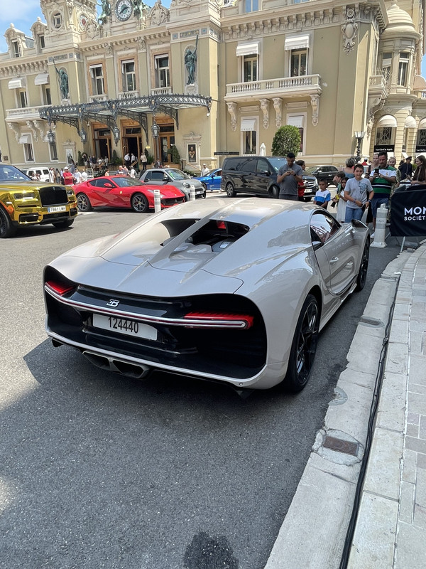 01365F5E-75EC-4863-8A42-E36799DDC13D