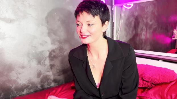 JacquieEtMichelTV – Angel – Allows himself to go further into hardcore