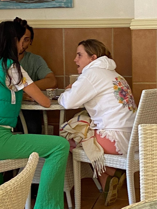 emmawatson-photogallery.blogspot.com (1)