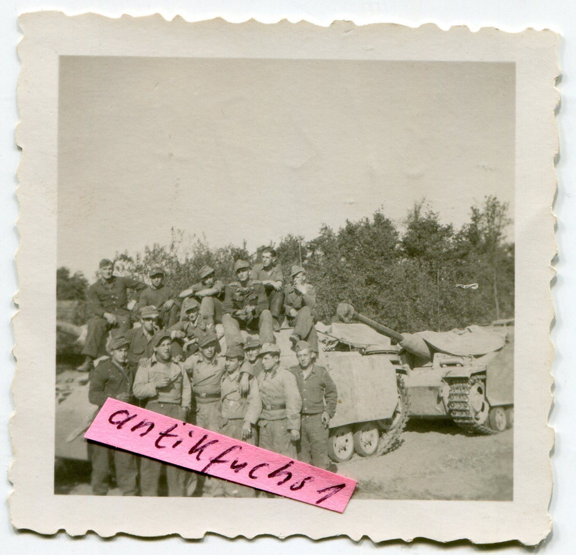 Panzer-Sturmgeschütz von Karl Buckel mit Saukopfblende 1943