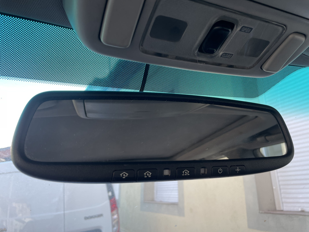 3CAE1087-DC8B-4650-A204-A81574802108