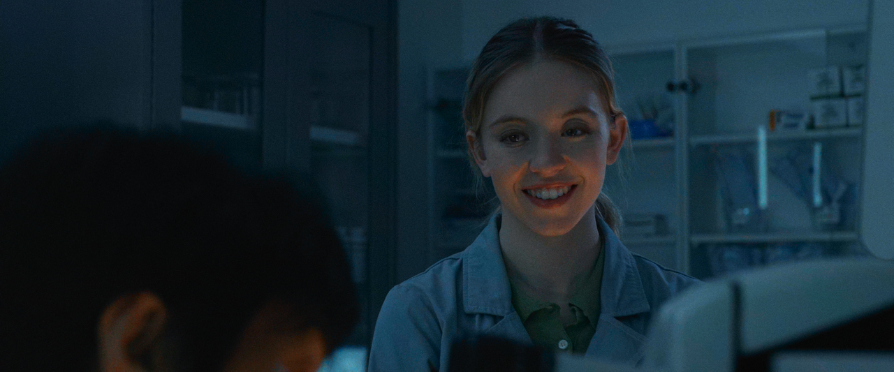 mpv-shot_The.Voyeurs.2021.2160p.UHD.AMZN.WEB-DL.HDR.HEVC-Нечипорук_00_10_12_0002