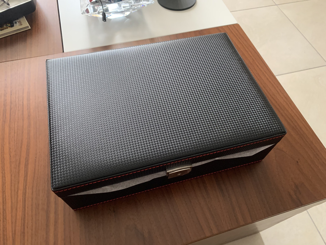 653F0DCF-633F-4067-9488-C76E25F04971