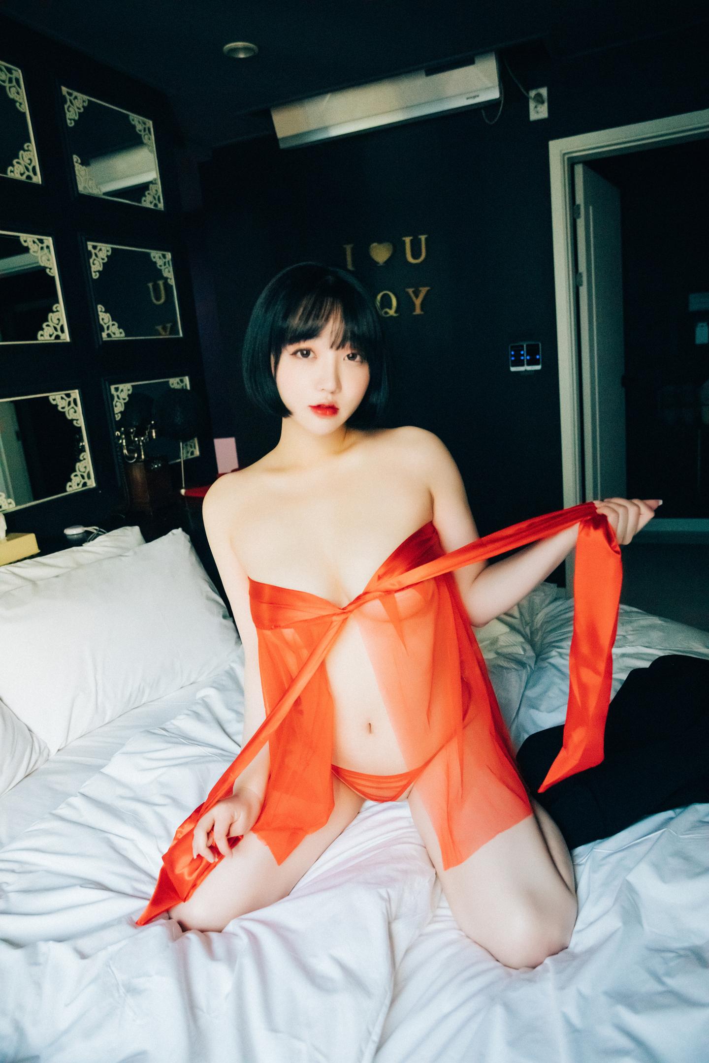 孫樂樂(손예은) NO.079 Loozy - Doube Date 26