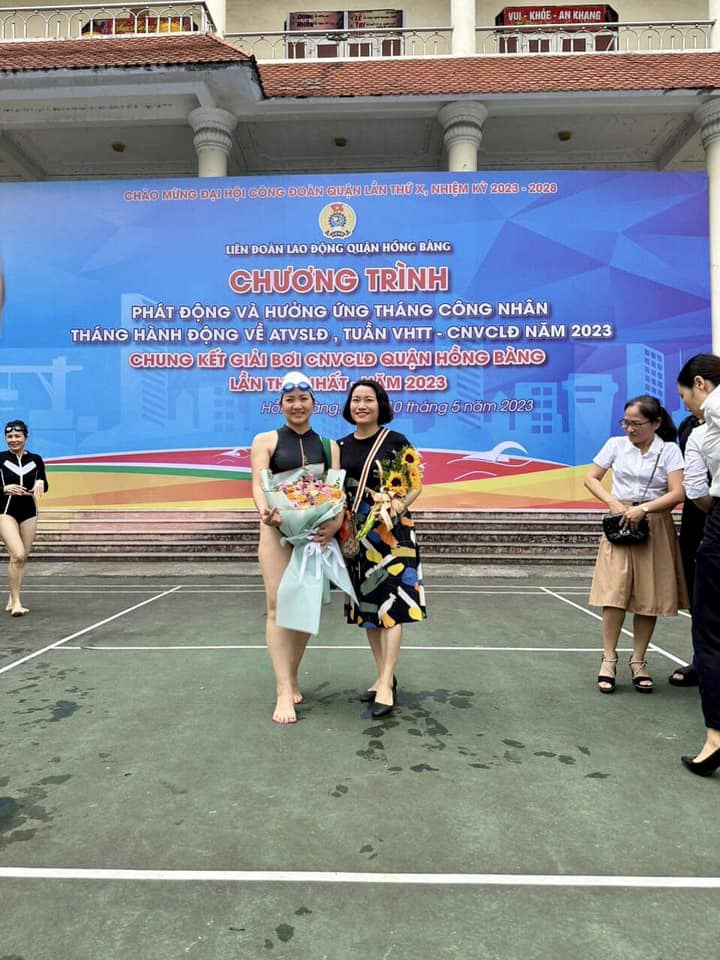 bơi lội hè 2026