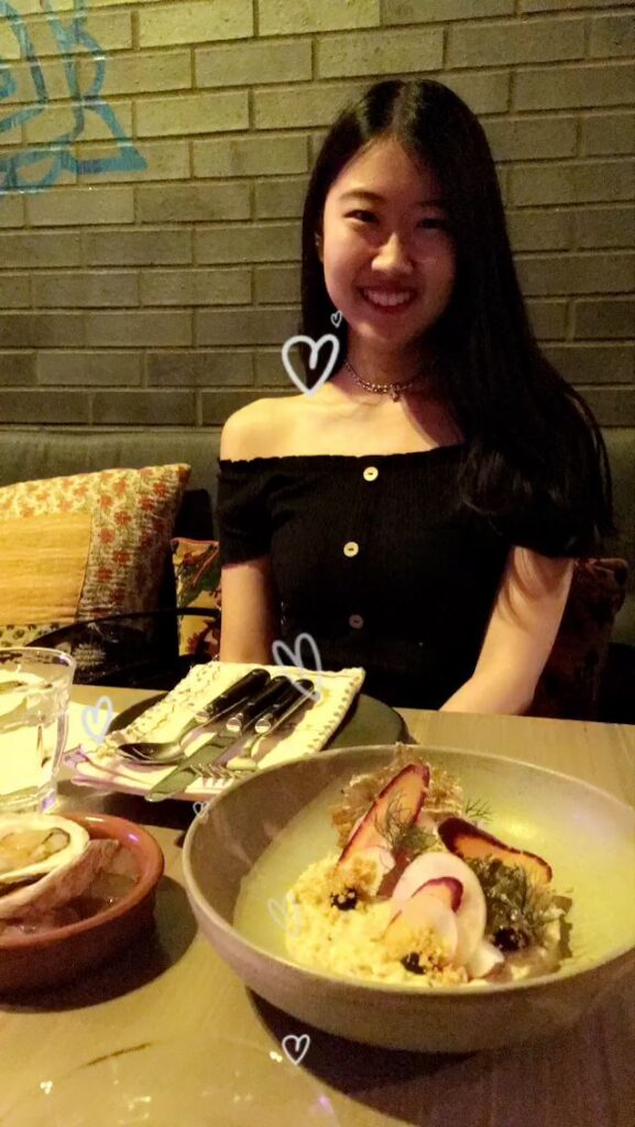 IMG-3597-MP4-000002750-577x1024