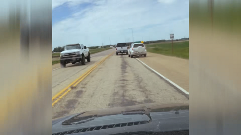 [Image: 0r80zbt1xgpa.png]