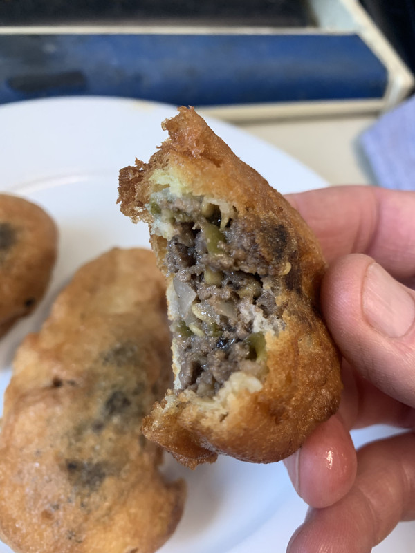 6D14F972-AF0F-46DB-979B-7BB33D12DC5B