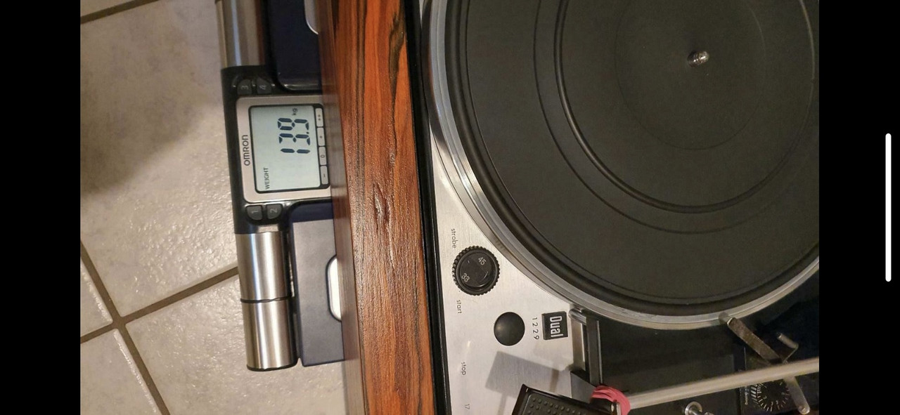 D81A12A2-1A34-4A0D-BC48-66AFA89F64E9